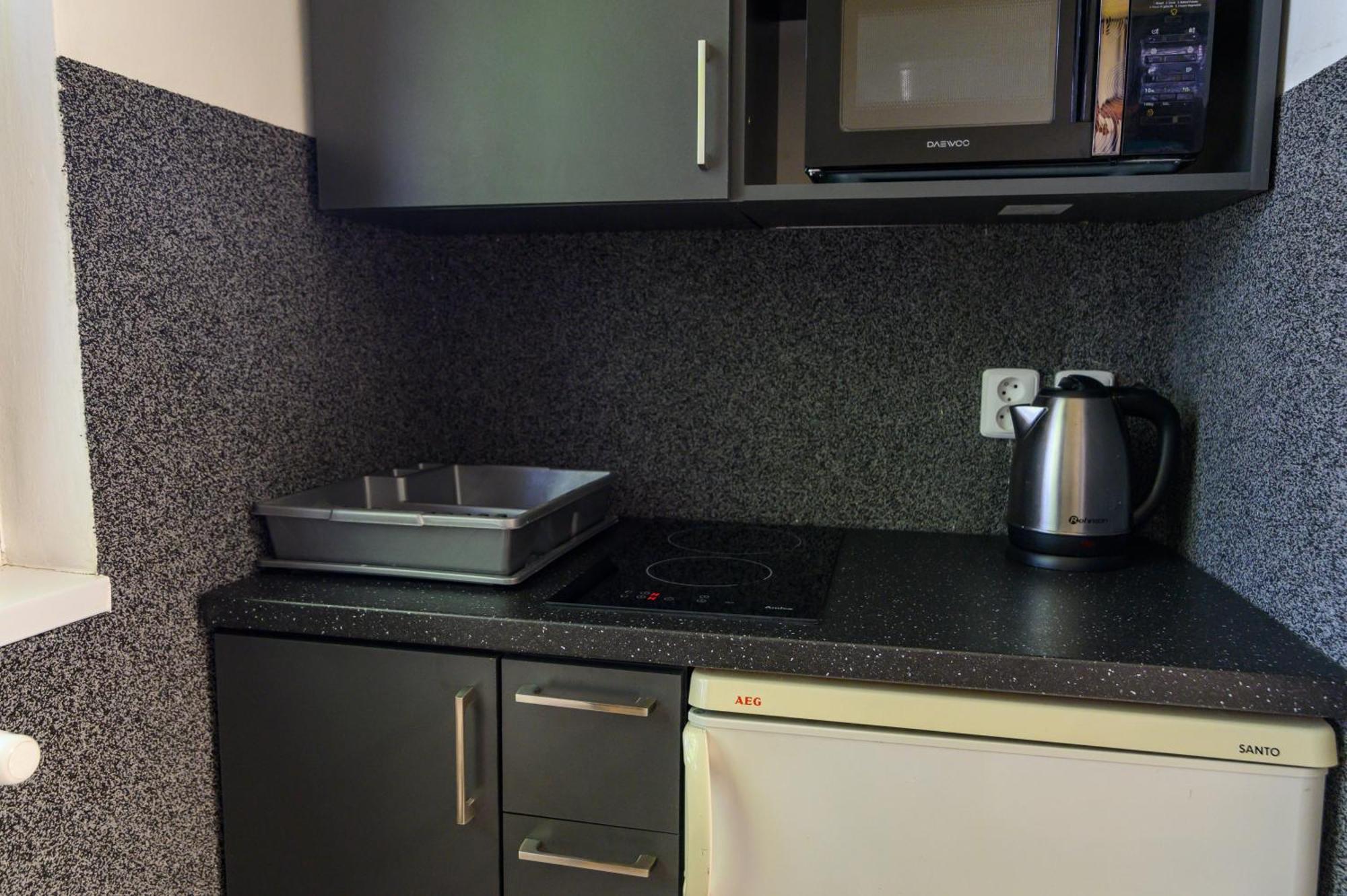 Hostel Seven Прага Экстерьер фото